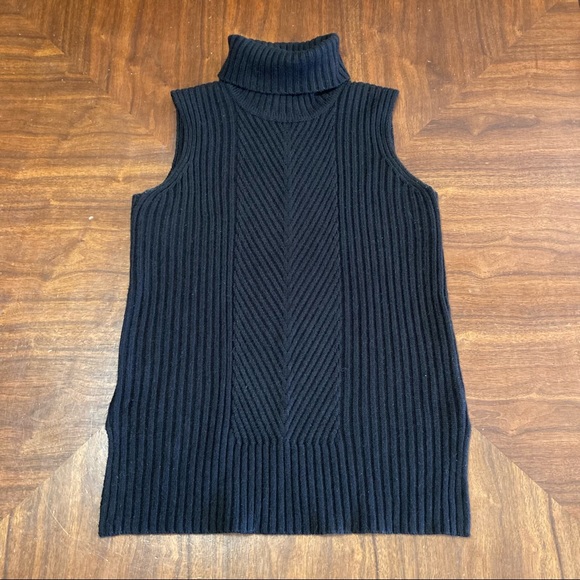 Cable & Gauge Sweaters - Cable & Gauge Black Turtleneck Sleeveless Sweater, Large